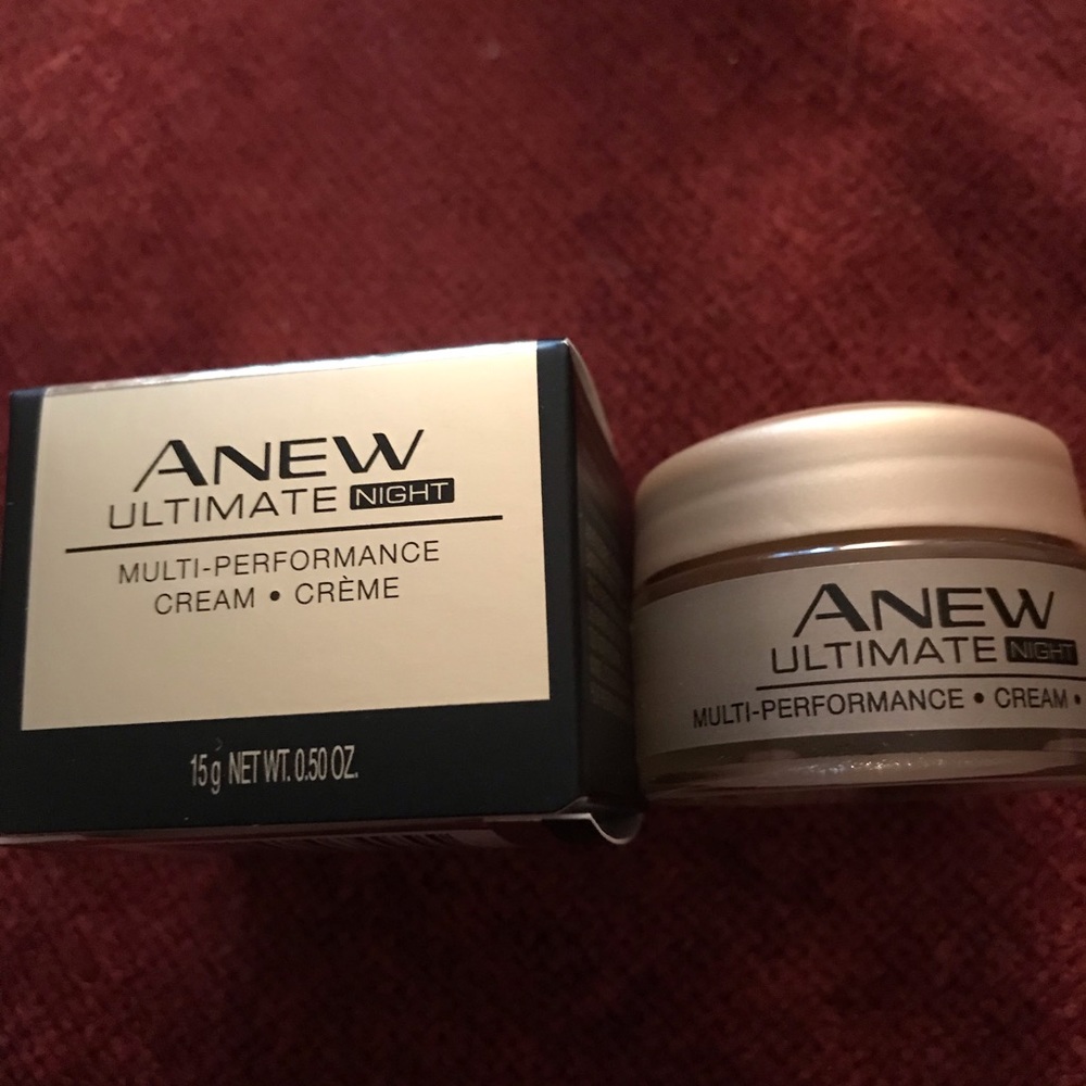 A new ultimate night cream, travel size
